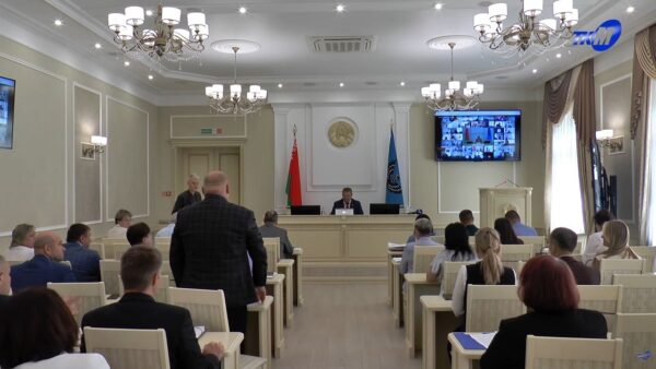 В Мозырском райисполкоме обсудили, насколько учреждения образования готовы к новому учебному году