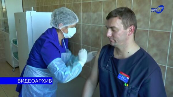 Кампания по вакцинации стартует меньше, чем через две недели