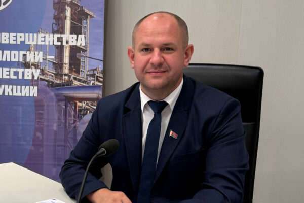 Делегат ВНС Александр Титович — о том, почему уверенность людей в будущем начинается на производстве
