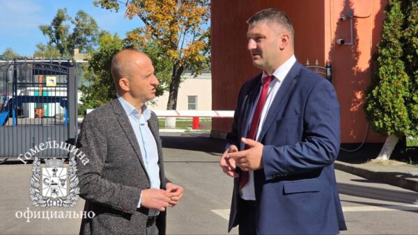 Помощник Президента – инспектор по Гомельской области Юрий Валеватый посетил Наровлянский район