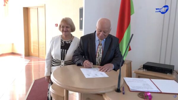 Совет да любовь еще на долгие годы! Супруги Щурик отметили изумрудную свадьбу – 55 лет совместной жизни