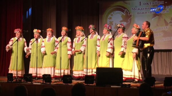 В Мозыре прошел праздник мудрости и благодарности