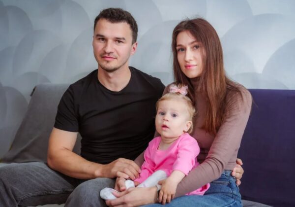 Мозыряне, нужна ваша помощь! Годовалая Эмилия Корнейчук нуждается в поддержке